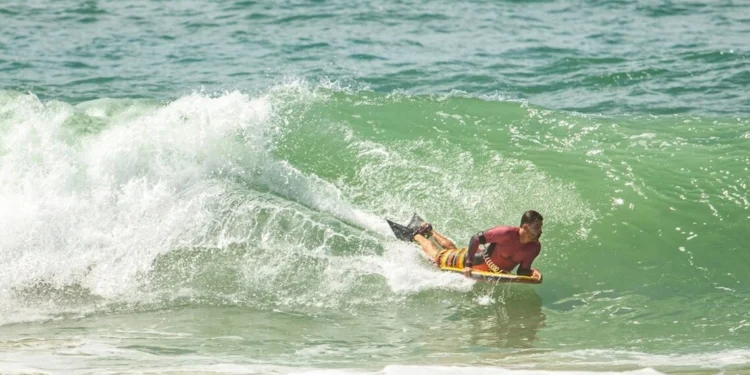 Praia dos Cavaleiros abre temporada do Macaé Master Bodyboarding 2026 no dia 28