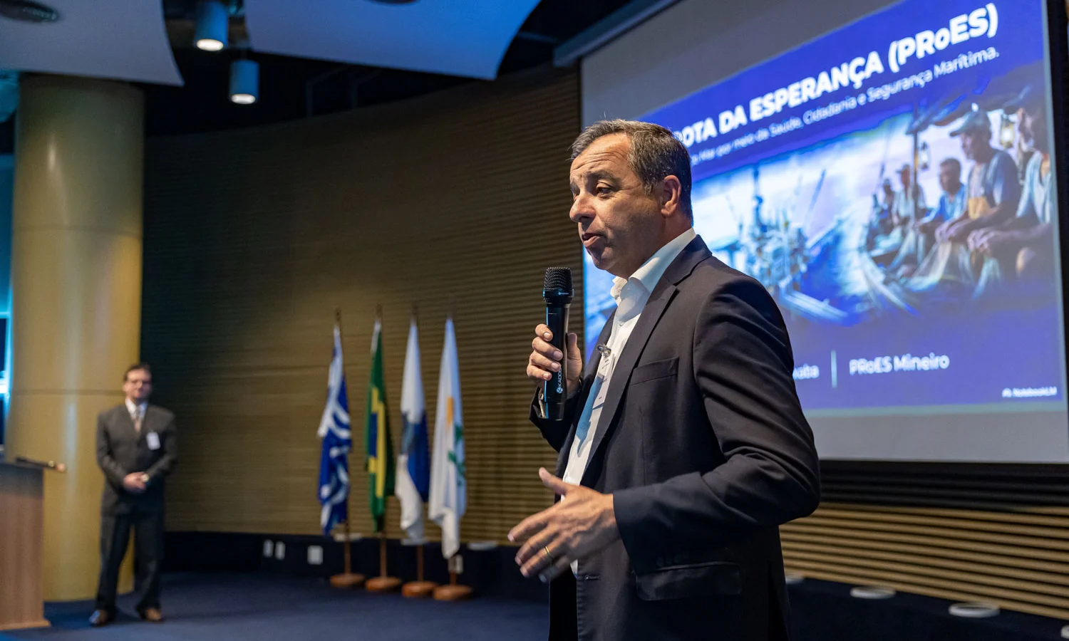 Macaé é escolhida para lançamento piloto de projeto da Marinha voltado às comunidades pesqueiras