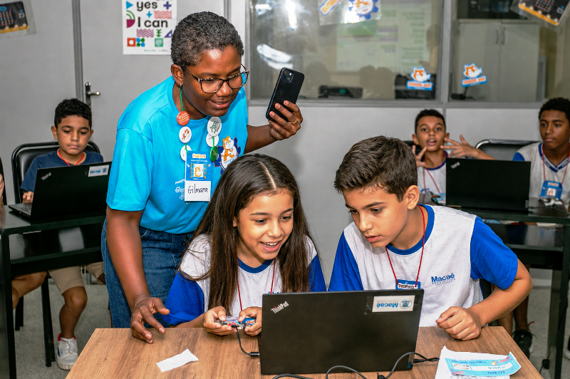 Educação municipal de Macaé avança nos resultados do SAEB